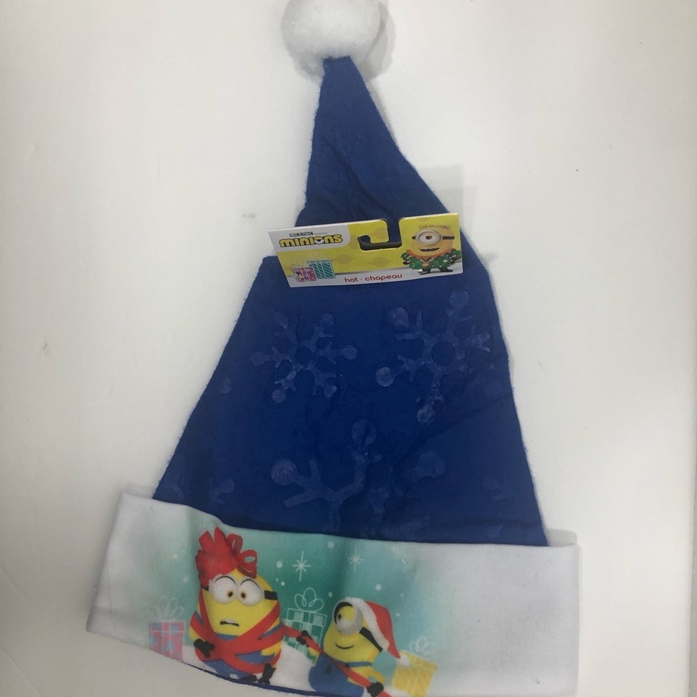 Minions Santa hat  NWT